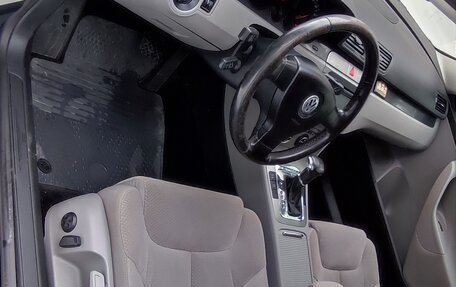 Volkswagen Passat B6, 2007 год, 690 000 рублей, 18 фотография