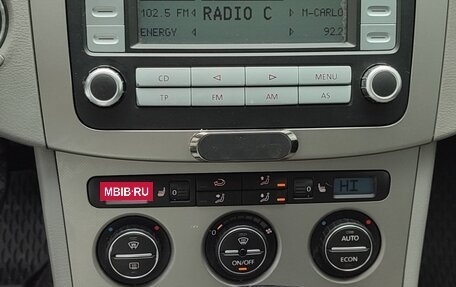 Volkswagen Passat B6, 2007 год, 690 000 рублей, 9 фотография