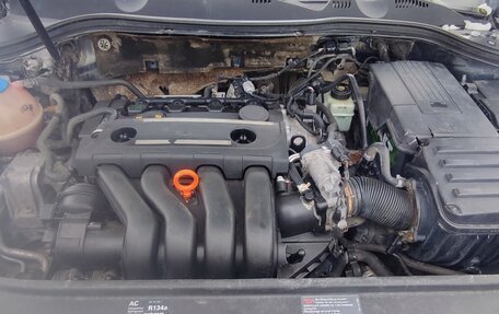 Volkswagen Passat B6, 2007 год, 690 000 рублей, 19 фотография