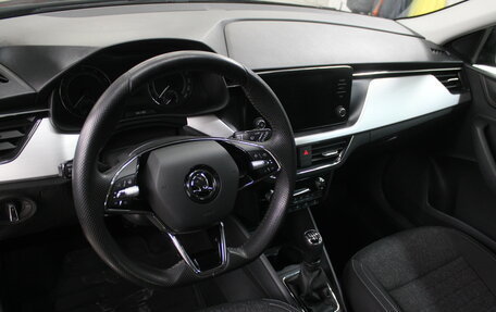 Skoda Rapid II, 2020 год, 1 498 000 рублей, 10 фотография