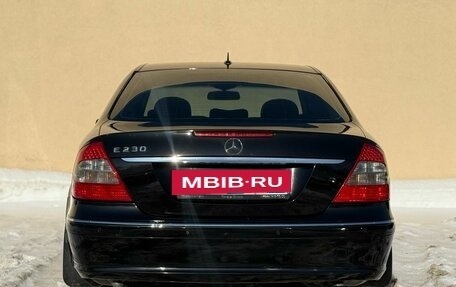 Mercedes-Benz E-Класс, 2007 год, 1 080 000 рублей, 5 фотография