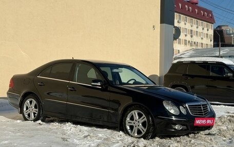 Mercedes-Benz E-Класс, 2007 год, 1 080 000 рублей, 3 фотография