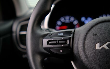 KIA Rio IV, 2021 год, 2 299 000 рублей, 21 фотография