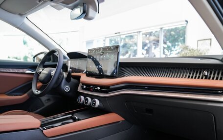 Skoda Superb, 2025 год, 7 990 000 рублей, 6 фотография