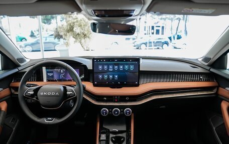 Skoda Superb, 2025 год, 7 990 000 рублей, 5 фотография