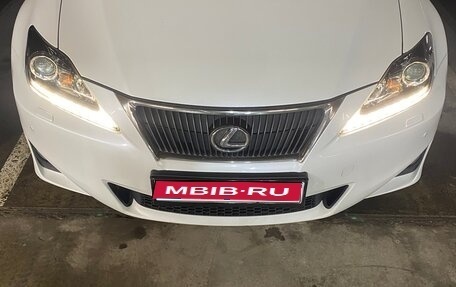 Lexus IS II рестайлинг 2, 2011 год, 1 880 000 рублей, 1 фотография