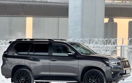 Toyota Land Cruiser Prado 150 рестайлинг 2, 2021 год, 6 250 000 рублей, 14 фотография