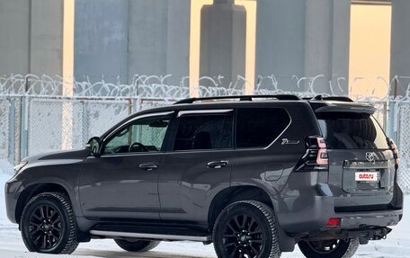 Toyota Land Cruiser Prado 150 рестайлинг 2, 2021 год, 6 250 000 рублей, 13 фотография