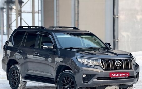 Toyota Land Cruiser Prado 150 рестайлинг 2, 2021 год, 6 250 000 рублей, 18 фотография