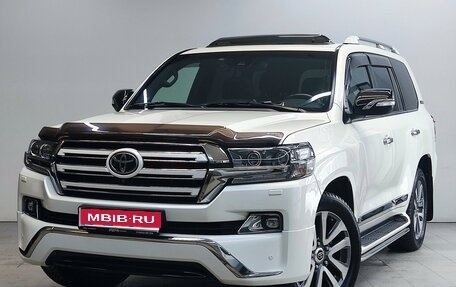 Toyota Land Cruiser 200, 2016 год, 6 790 000 рублей, 1 фотография