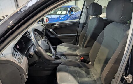 Volkswagen Tiguan II, 2023 год, 3 444 000 рублей, 7 фотография