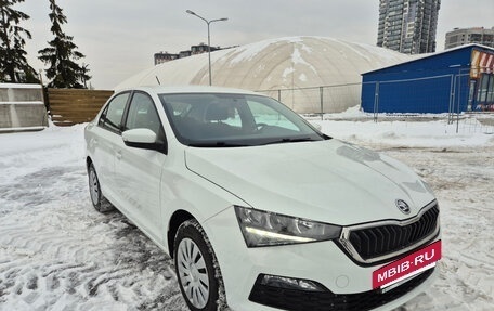 Skoda Rapid II, 2021 год, 1 699 000 рублей, 3 фотография