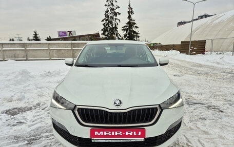 Skoda Rapid II, 2021 год, 1 699 000 рублей, 2 фотография