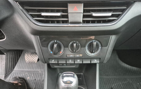 Skoda Rapid II, 2021 год, 1 699 000 рублей, 16 фотография