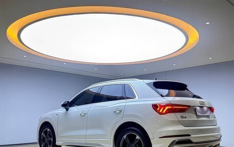 Audi Q3, 2021 год, 2 700 000 рублей, 4 фотография