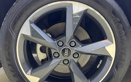 Audi Q3, 2021 год, 2 700 000 рублей, 24 фотография