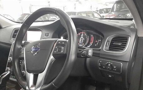 Volvo V60 I, 2017 год, 1 180 000 рублей, 7 фотография