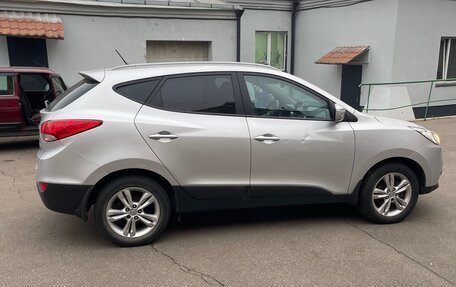 Hyundai ix35 I рестайлинг, 2011 год, 930 000 рублей, 11 фотография