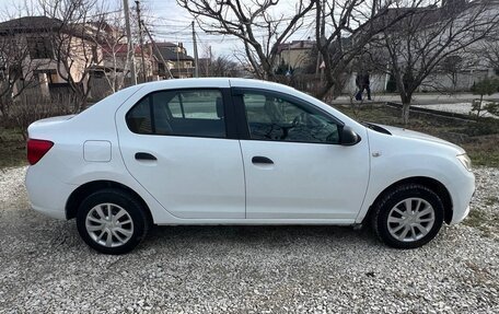 Renault Logan II, 2020 год, 565 000 рублей, 4 фотография