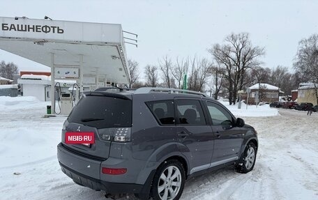 Mitsubishi Outlander III рестайлинг 3, 2007 год, 899 000 рублей, 3 фотография