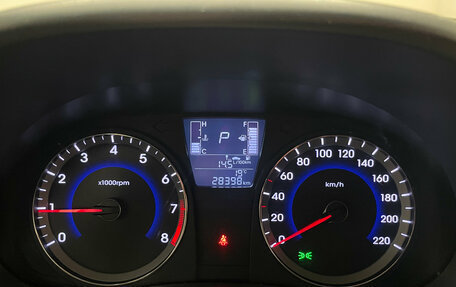 Hyundai Solaris II рестайлинг, 2015 год, 1 299 000 рублей, 13 фотография