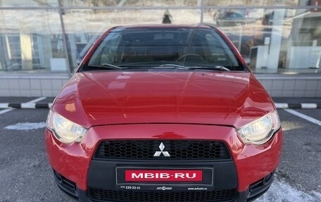 Mitsubishi Colt VI рестайлинг, 2009 год, 380 000 рублей, 2 фотография