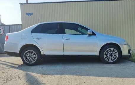 Volkswagen Jetta VI, 2010 год, 400 000 рублей, 6 фотография