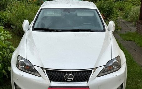 Lexus IS II рестайлинг 2, 2011 год, 1 880 000 рублей, 10 фотография