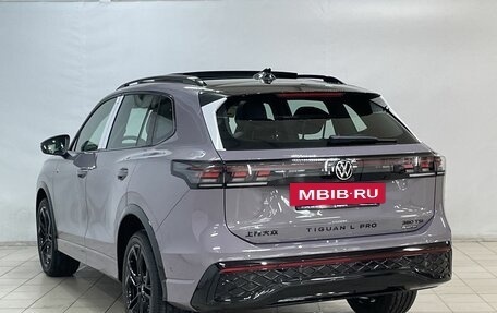 Volkswagen Tiguan, 2025 год, 4 870 000 рублей, 6 фотография