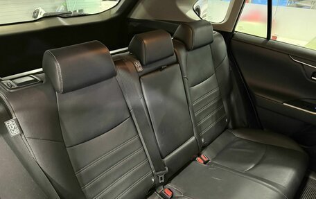 Toyota RAV4, 2021 год, 2 547 000 рублей, 10 фотография