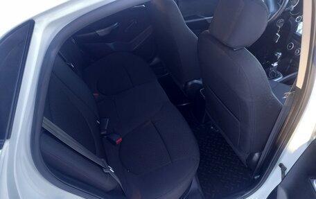 KIA Rio III рестайлинг, 2013 год, 795 000 рублей, 13 фотография