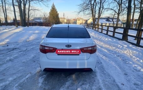 KIA Rio III рестайлинг, 2013 год, 795 000 рублей, 6 фотография