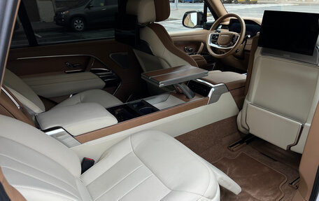 Land Rover Range Rover IV рестайлинг, 2024 год, 31 333 000 рублей, 14 фотография