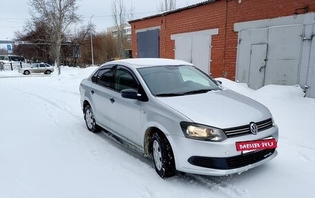 Volkswagen Polo VI (EU Market), 2011 год, 450 000 рублей, 2 фотография