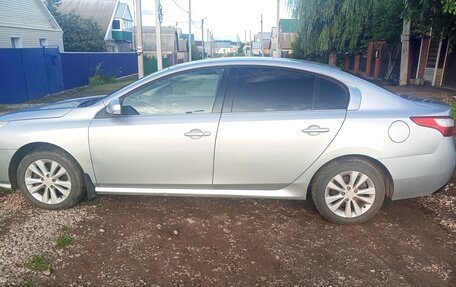 Renault Latitude I, 2010 год, 850 000 рублей, 4 фотография