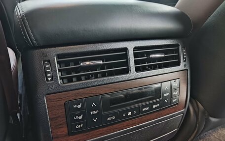 Toyota Land Cruiser 200, 2016 год, 6 790 000 рублей, 31 фотография