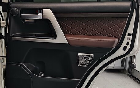 Toyota Land Cruiser 200, 2016 год, 6 790 000 рублей, 35 фотография