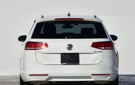 Volkswagen Passat B7, 2015 год, 1 600 000 рублей, 4 фотография