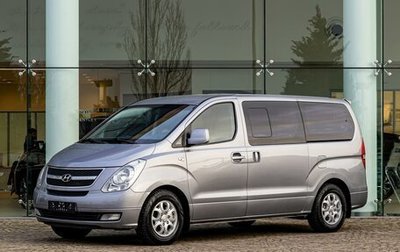 Hyundai Grand Starex Grand Starex I рестайлинг 2, 2011 год, 1 595 000 рублей, 1 фотография