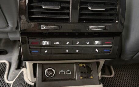 Volkswagen Touareg III, 2019 год, 5 999 000 рублей, 7 фотография