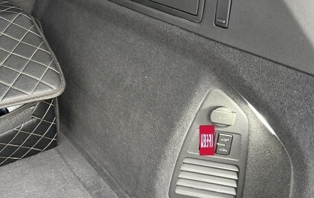 Volkswagen Touareg III, 2019 год, 5 999 000 рублей, 9 фотография