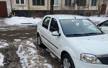 Renault Logan I, 2013 год, 700 000 рублей, 38 фотография