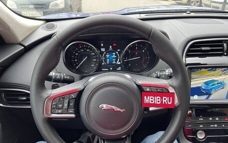 Jaguar F-Pace, 2018 год, 2 490 000 рублей, 9 фотография