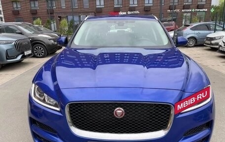 Jaguar F-Pace, 2018 год, 2 490 000 рублей, 7 фотография