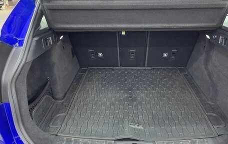 Jaguar F-Pace, 2018 год, 2 490 000 рублей, 23 фотография