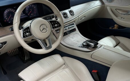 Mercedes-Benz E-Класс, 2018 год, 3 700 000 рублей, 4 фотография