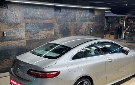 Mercedes-Benz E-Класс, 2018 год, 3 700 000 рублей, 3 фотография