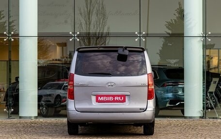 Hyundai Grand Starex Grand Starex I рестайлинг 2, 2011 год, 1 595 000 рублей, 5 фотография