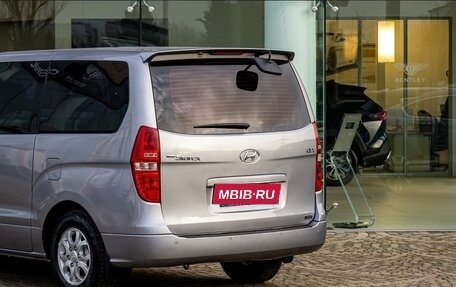 Hyundai Grand Starex Grand Starex I рестайлинг 2, 2011 год, 1 595 000 рублей, 10 фотография