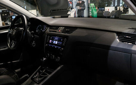 Skoda Octavia, 2018 год, 1 790 000 рублей, 7 фотография